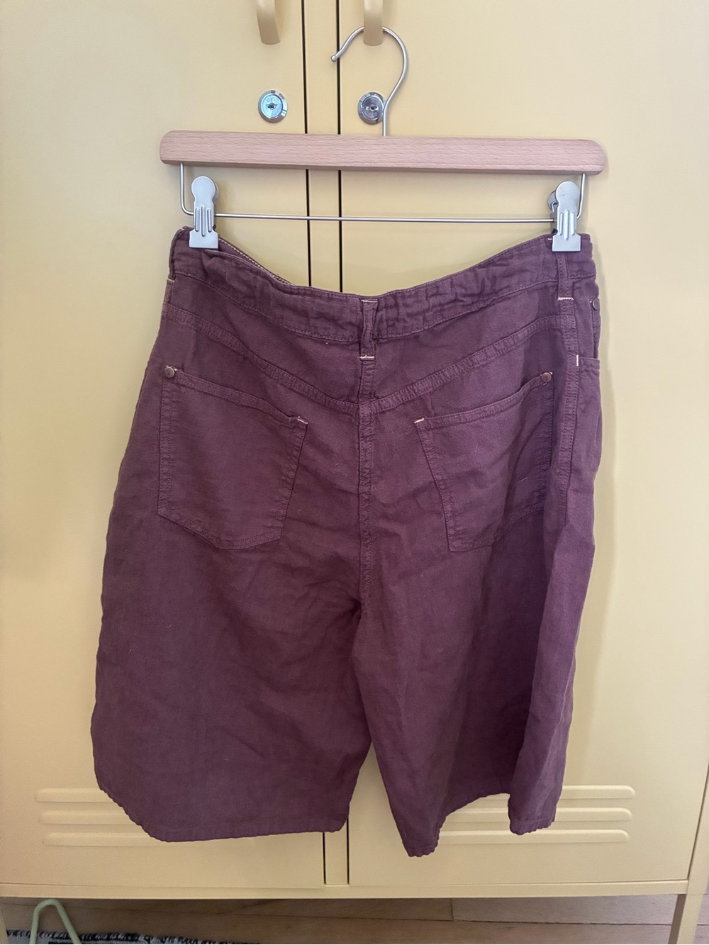 Anthropologie Pilcro Dark Brown Drawstring linen blend Bermuda Shorts size 29 - Picture 3 of 4